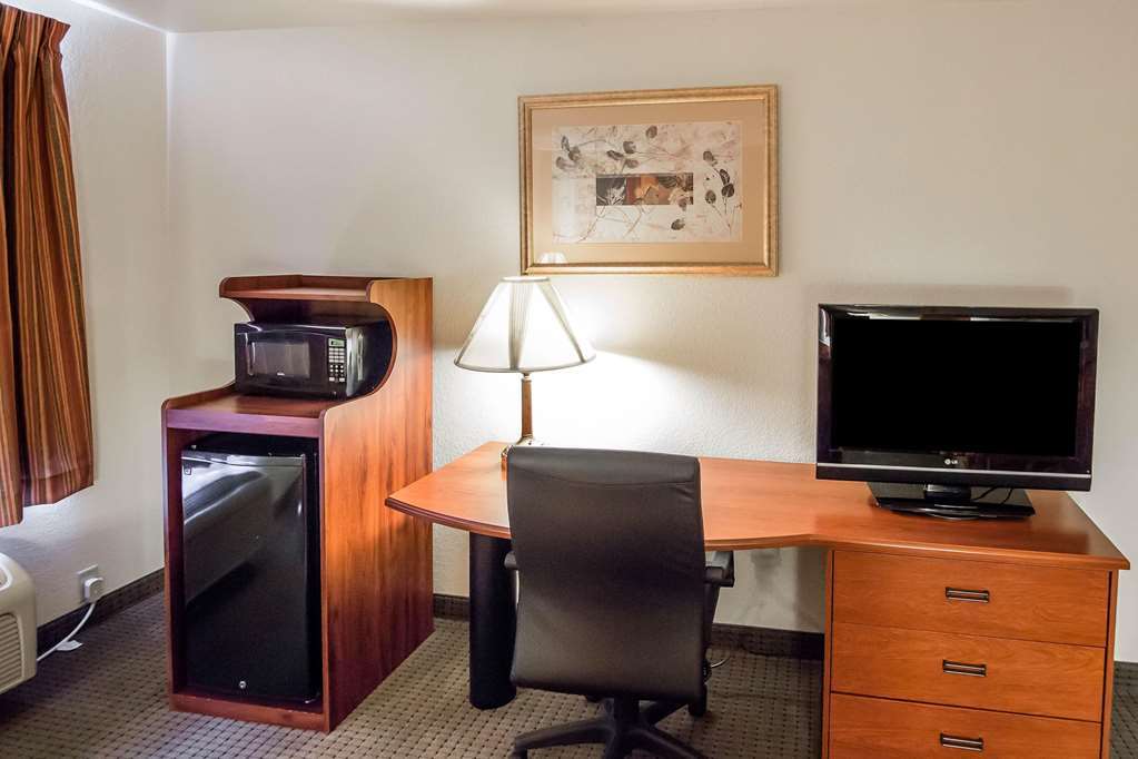 Quality Inn Parsons North Phòng bức ảnh